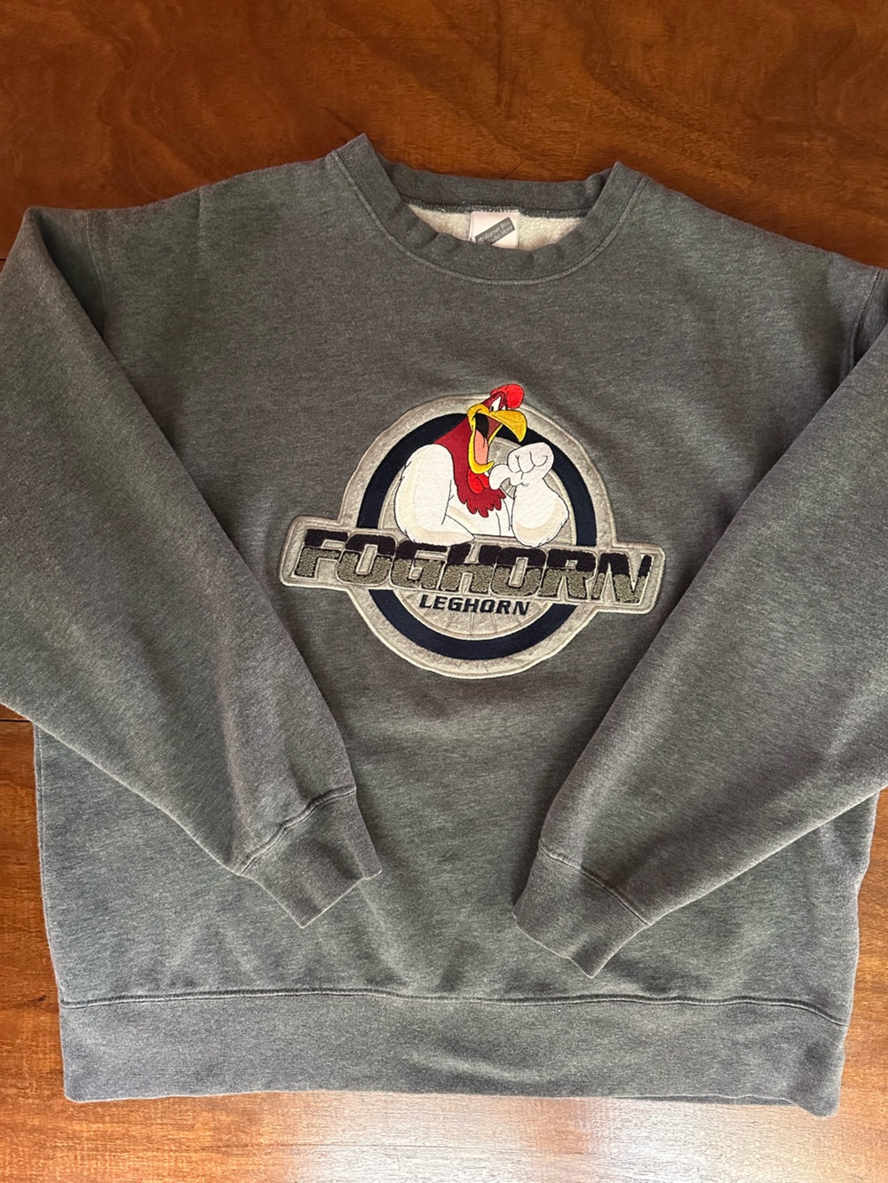 Y2K Warner Bros Foghorn Leghorn Sweatshirt Gray Embroidered Appliqué Size L - Picture 2 of 6